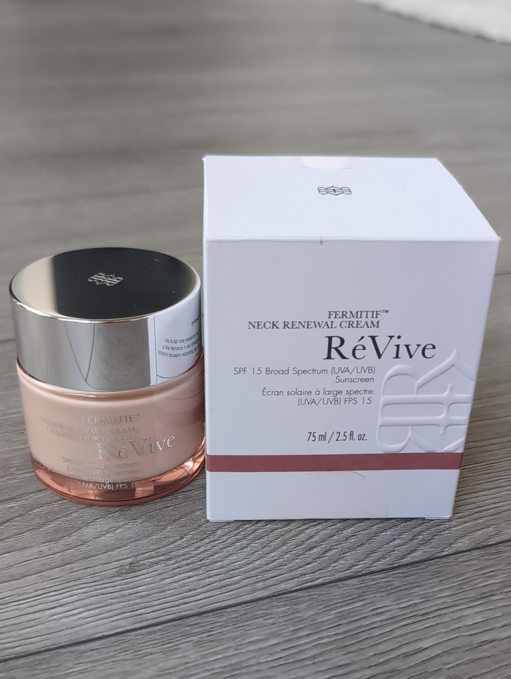 NIB Revive Fermitif Neck Renewal Cream SPF 15 —